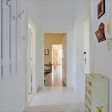Apartment Istarska Σπλιτ